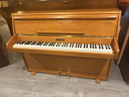 Beautiful teak solid wood - solid,