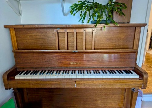 Lovely welmar piano fiddleback - piano,