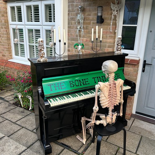 Halloween renovated upright - halloween,