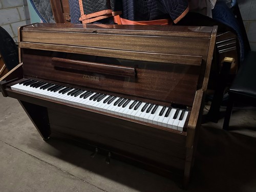 Zender compact upright - zender,