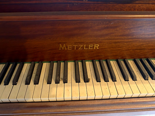 Metzler acoustic upright piano - upright,