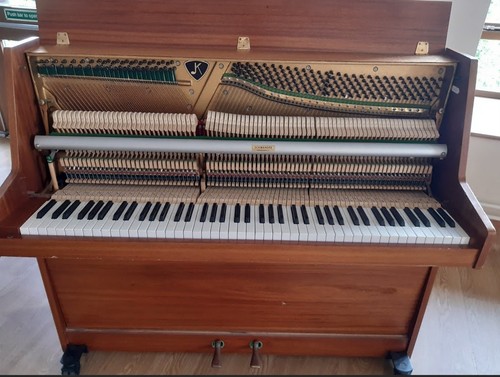 Kemble schwaner upright piano - kemble/schwaner,