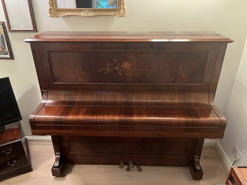 Upright mahogany beckstein - upright,