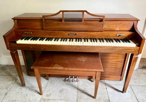 Lovely baldwin console - baldwin,