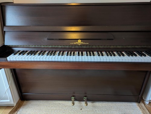 Lovely broadwood upright piano - lovely,